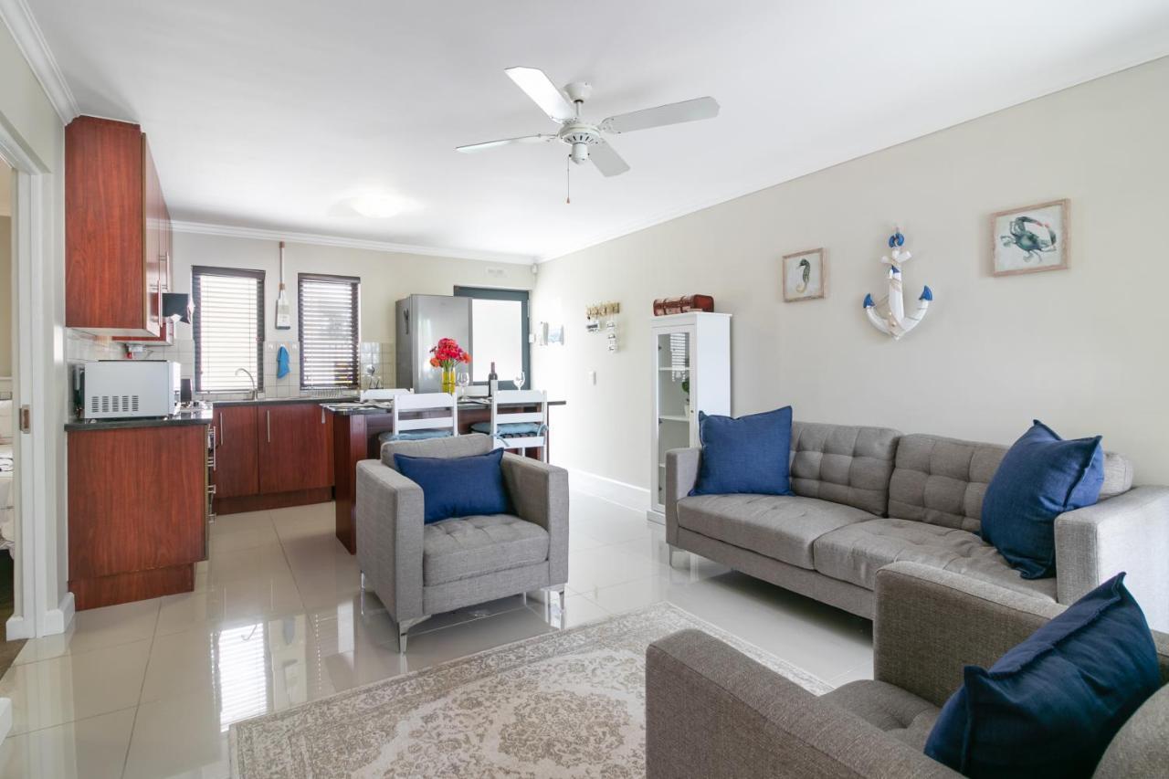 Blue Moon Apartments Knysna Eksteriør bilde