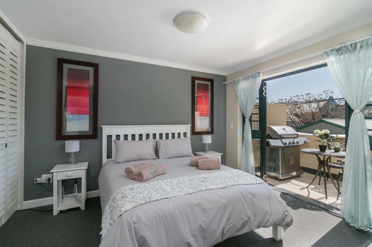 Blue Moon Apartments Knysna Eksteriør bilde
